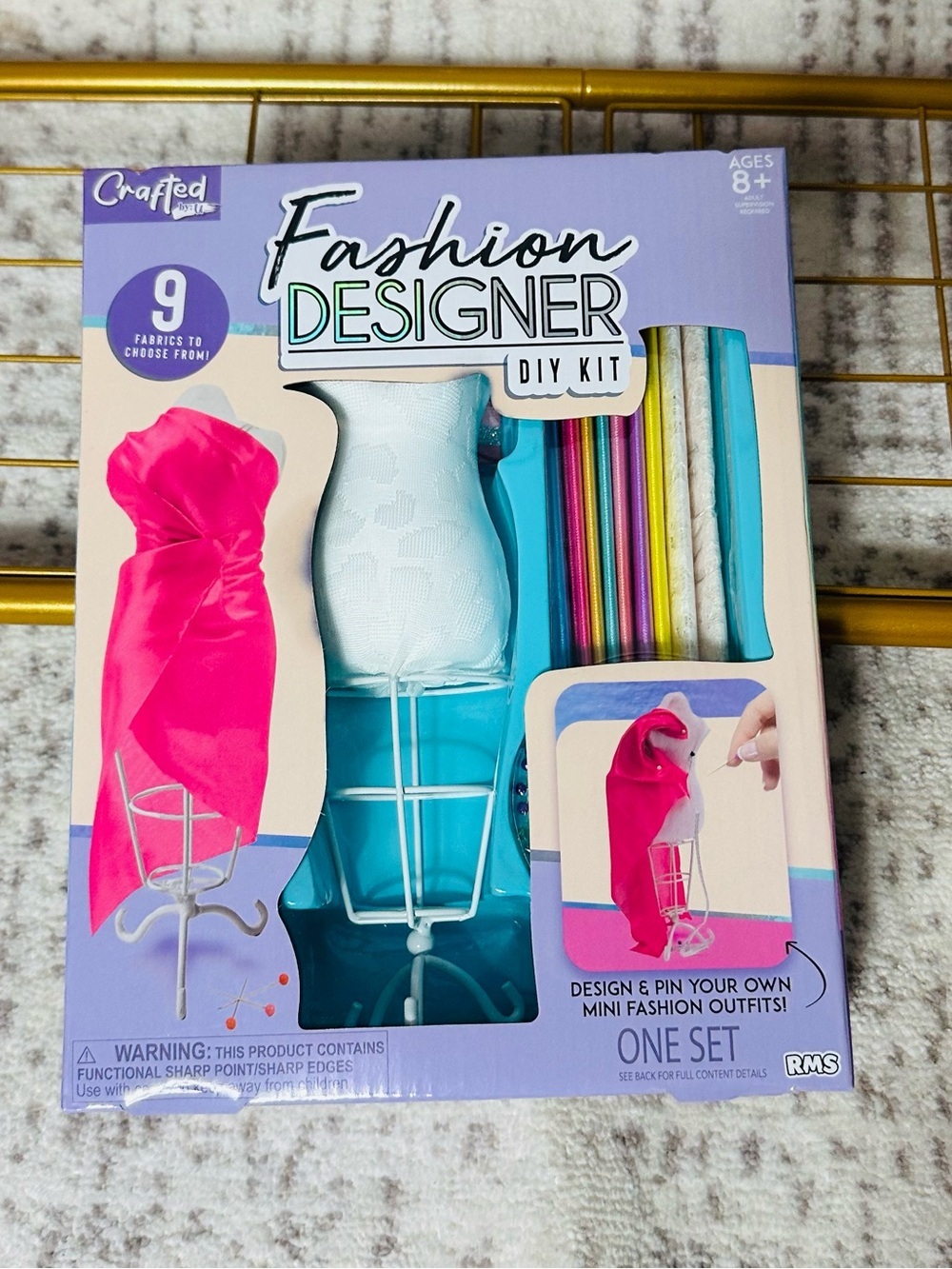 Fashion Designer DIY Kit - Lavender Box with Pink Fabric